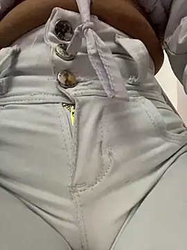 Michelle ec online show from March 2026 06:47:02 PM