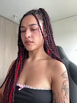 crystal dlun online show from March 2026 06:55:02 PM