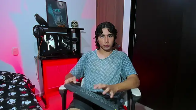 Keisuke Baji  online show from January 2026 02:43:02 PM