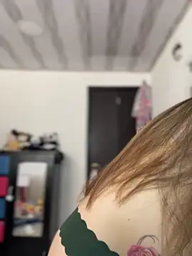 NatalyPinky online show from May 2026 05:40:01 PM
