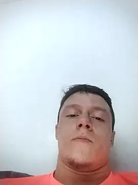 RAFAELQUINTEROSCAVALHEI online show from January 2026 10:24:01 PM