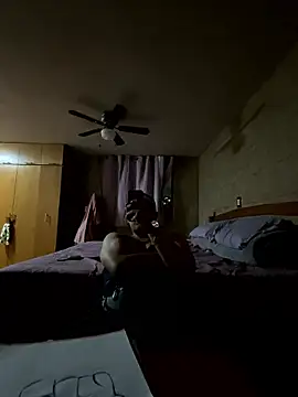 Snapshot of soyrodryp chatting on January 2026 01:00:02 AM soyrodryp online show from January 2026 01:00:02 AM