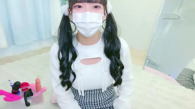 Nonn chan online show from April 2026 04:04:01 AM