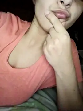 Jenevaonlovexq online show from April 2026 07:51:02 PM