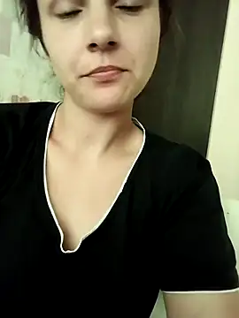 Jenevaonlovexq online show from June 2026 10:26:01 AM