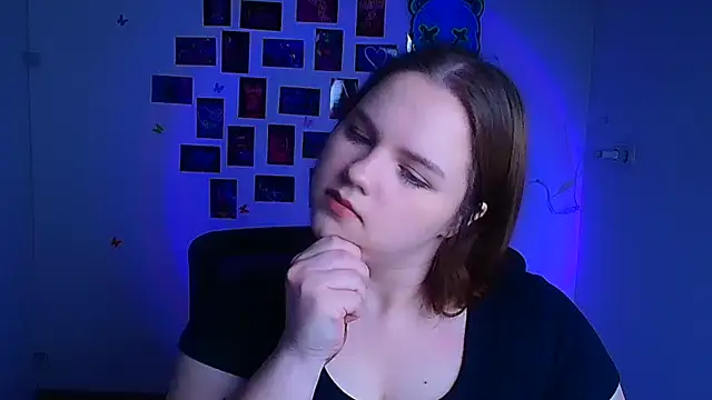 Kitty Mia Kitty online show from April 2026 06:19:01 AM