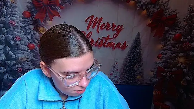 MaryCholls online show from January 2026 06:38:01 AM