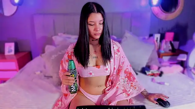 Snapshot of Nathalia_stone_ chatting on February 2026 04:07:01 AM Nathalia stone online show from February 2026 04:07:01 AM