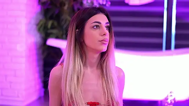 Snapshot of ItsIvyLicious chatting on February 2026 05:46:01 AM ItsIvyLicious online show from February 2026 05:46:01 AM