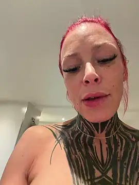 TittenTina online show from February 2026 10:35:01 PM