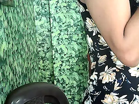 Simplewild21 online show from January 2026 03:20:02 AM