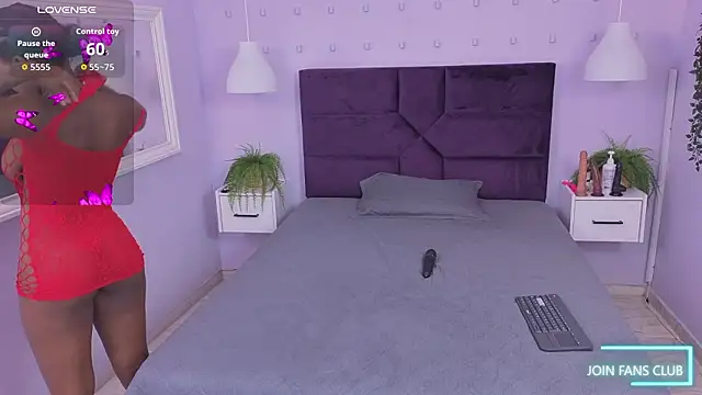 Yasminbrattz online show from March 2026 11:46:02 AM