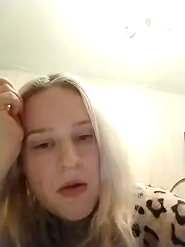 Mila weed online show from February 2026 06:28:02 PM