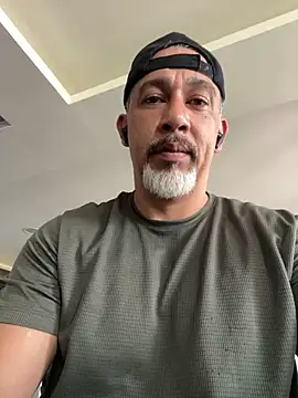 fabbronxer online show from May 2026 02:55:01 PM