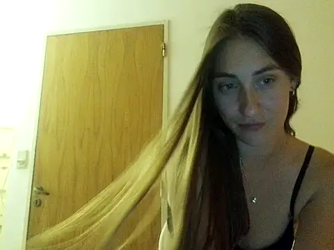 Snapshot of Noracherry chatting on February 2026 01:34:01 AM Noracherry online show from February 2026 01:34:01 AM