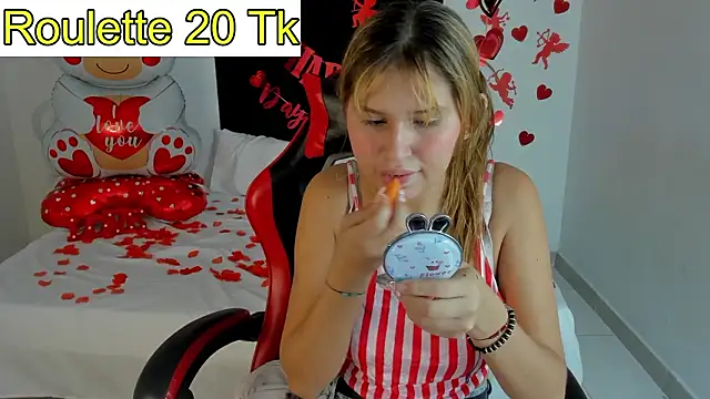 Snapshot of Bella_Blanca chatting on February 2026 12:14:02 PM Bella Blanca online show from February 2026 12:14:02 PM