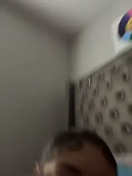 hispinkfreak219 online show from March 2026 02:10:01 PM