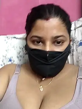 pinkisaha75 online show from April 2026 12:31:01 PM