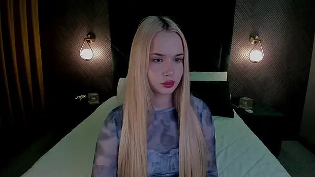 NicoletaCooper online show from February 2026 11:20:01 AM