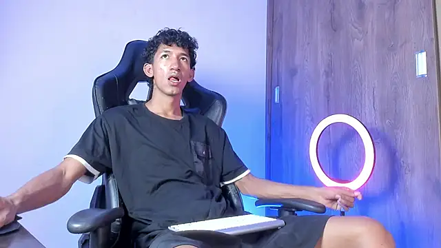 neitan miller  online show from February 2026 03:05:02 AM