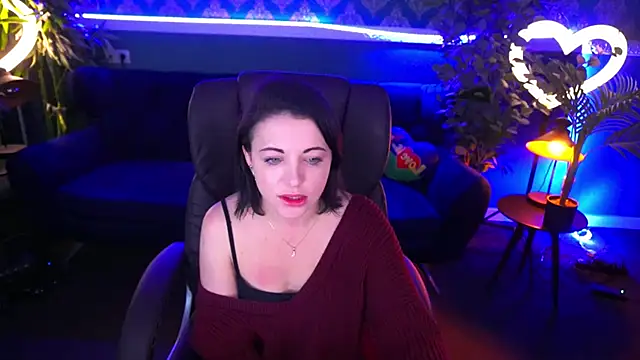 Dafni Monn online show from February 2025 06:48:01 AM