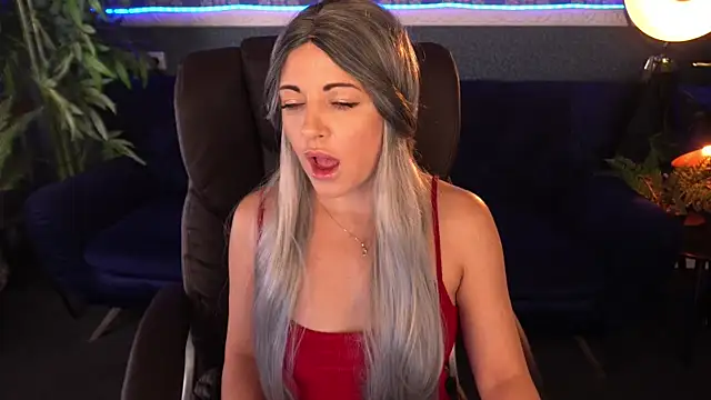 Dafni Monn online show from November 2025 06:24:01 AM