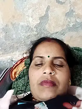 Snapshot of Hasmi_hot09 chatting on February 2026 05:00:02 PM Hasmi hot09 online show from February 2026 05:00:02 PM