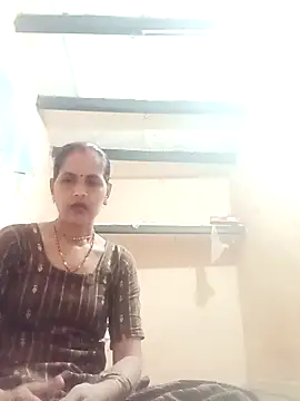 Snapshot of Hasmi_hot09 chatting on February 2026 04:37:02 PM Hasmi hot09 online show from February 2026 04:37:02 PM