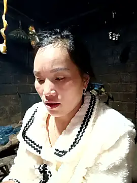 Snapshot of yu--yo chatting on January 2026 01:14:01 PM yu--yo online show from January 2026 01:14:01 PM