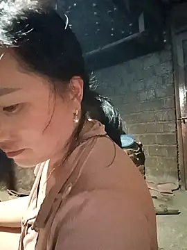 yu--yo online show from February 2026 01:21:02 PM