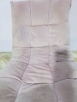 MiaBaba online show from January 2026 08:11:02 PM