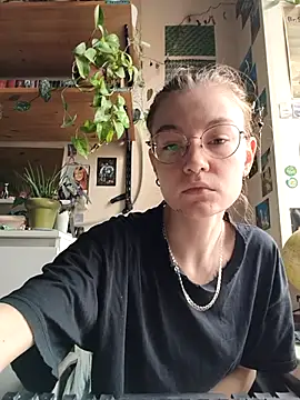 Shy Bamby online show from June 2026 07:46:01 AM