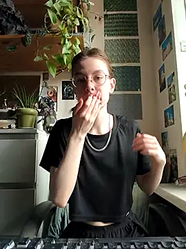 Shy Bamby online show from July 2026 10:39:01 AM