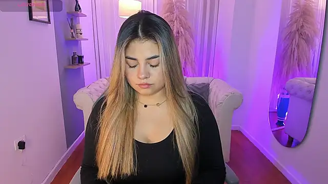 taylor smiith1 online show from January 2026 08:25:02 PM