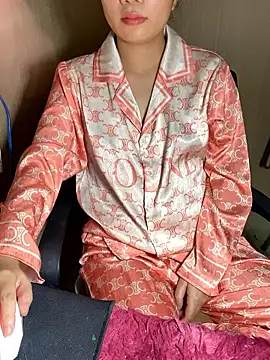 Snapshot of An-An19 chatting on January 2026 02:21:02 PM An-An19 online show from January 2026 02:21:02 PM