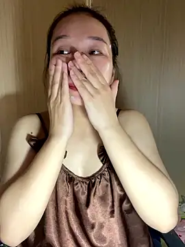 Snapshot of An-An19 chatting on April 2026 03:48:01 AM An-An19 online show from April 2026 03:48:01 AM