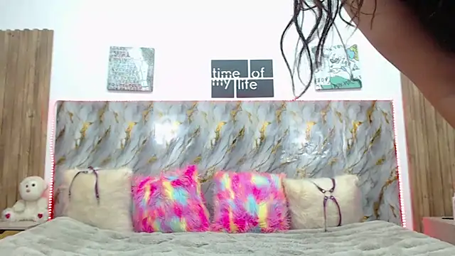 rossyvalbuena online show from March 2026 02:22:02 PM