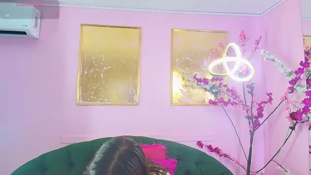 minniesofi online show from January 2026 11:48:02 AM