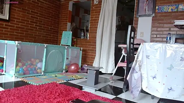 Snapshot of Lia_rouse04 chatting on March 2026 12:53:02 PM Lia rouse04 online show from March 2026 12:53:02 PM