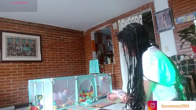 Snapshot of Lia_rouse04 chatting on March 2026 12:44:01 PM Lia rouse04 online show from March 2026 12:44:01 PM