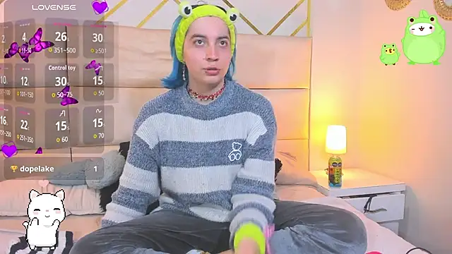 Snapshot of Kissa- chatting on January 2026 02:35:02 AM Kissa- online show from January 2026 02:35:02 AM