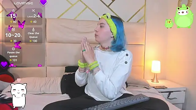 Snapshot of Kissa- chatting on January 2026 02:28:01 AM Kissa- online show from January 2026 02:28:01 AM