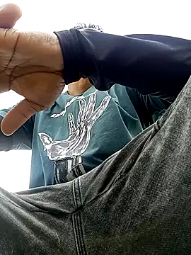 adambrosk 08 online show from February 2026 06:09:01 PM