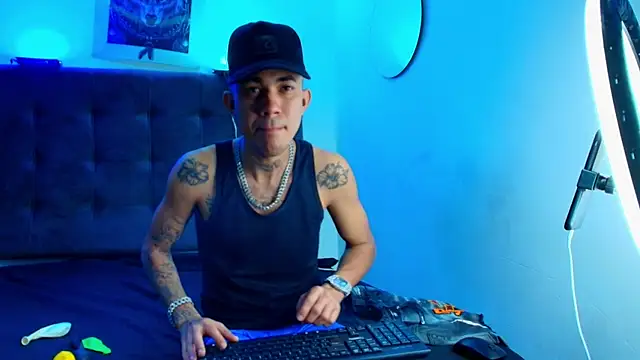 Snapshot of Ayala_777 chatting on January 2026 04:42:01 PM Ayala 777 online show from January 2026 04:42:01 PM