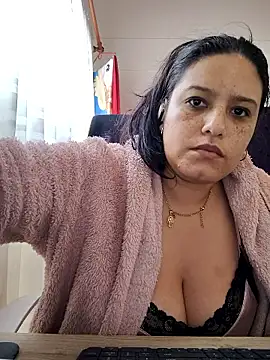 Snapshot of kadani chatting on January 2026 03:28:01 PM kadani online show from January 2026 03:28:01 PM