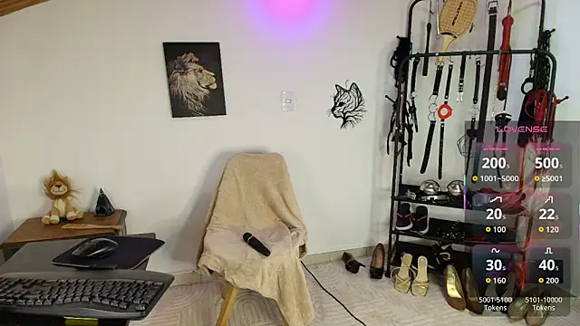 ariannaconnor  online show from February 2026 12:36:02 PM