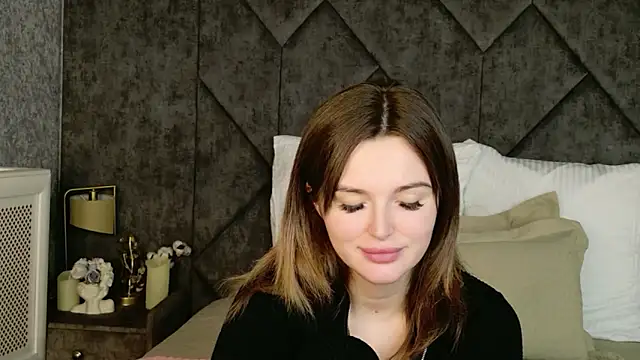 Karina Thorn online show from February 2026 10:02:02 PM