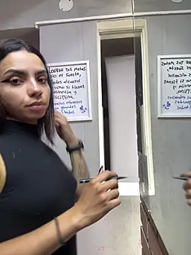 Electra Darkk online show from April 2026 04:23:01 PM