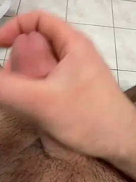 GuestSolo online show from April 2026 03:59:01 PM