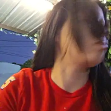 Snapshot of _Mia chatting on January 2026 11:20:01 PM Mia online show from January 2026 11:20:01 PM